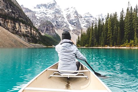 Canoeing At Moraine Lake In Banff National Park Wander The Map