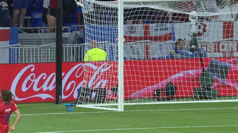 VAR Keurt Tweede Goal Van White Af Voor Buitenspel Sporza