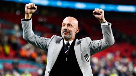 6Ene Falleció el exfutbolista italiano Gianluca Vialli a los 58 años