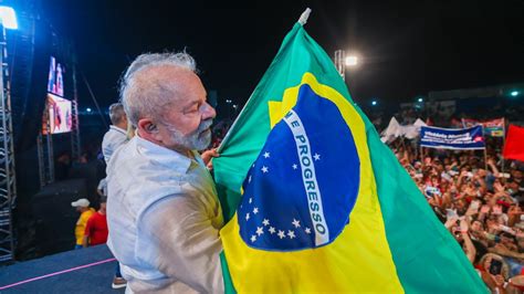 Atlas Intel projeta vitória de Lula 52 4 dos votos válidos