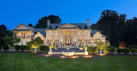 Rent This Mclean Mansion For Just 38500 A Month Washingtonian