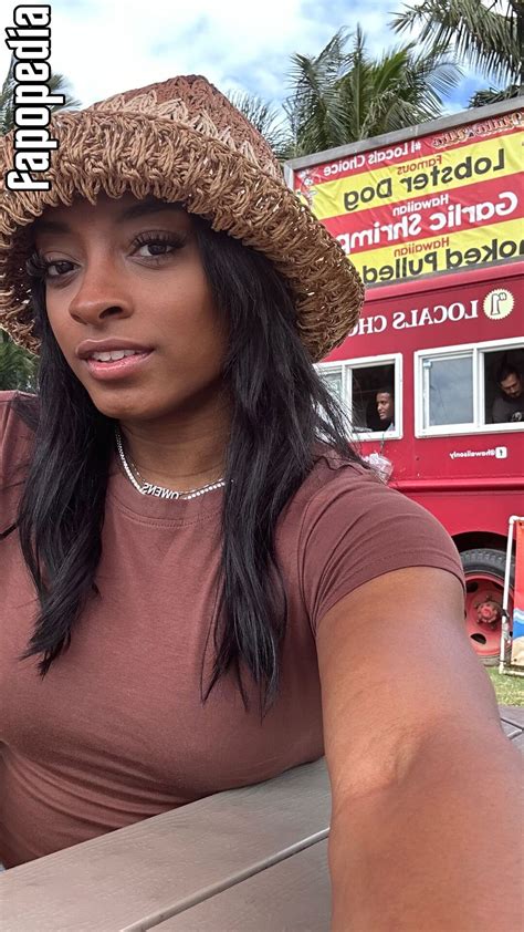 Simone Biles Nude Leaks Photo Fapopedia