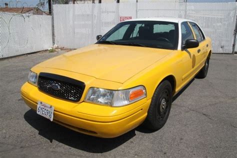 2005 Ford Crown Victoria Police Interceptor Automatic 8 Cylinder Noreserve