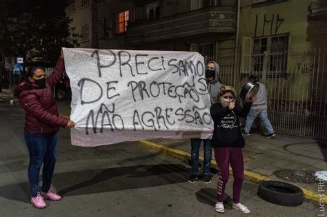 Moradores Do Condom Nio Princesa Isabel Fazem Protesto Para Denunciar