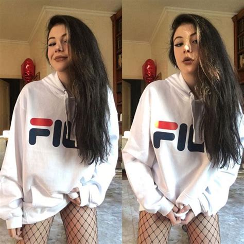 Hot Sexy Vivi Marcucci Bikini Pics