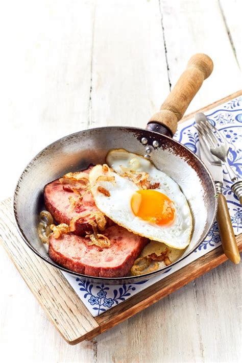 Bavarian Breakfast Stock Photo Image Of Weisswurst Tomato 15056296