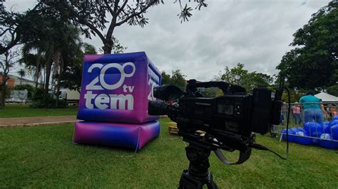 Caravana Anos Tv Tem Apresenta Jornal Ao Vivo De Pra A Em Santa