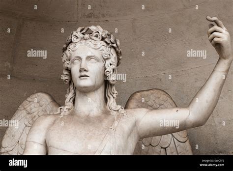 Angel of grief rome hi-res stock photography and images - Alamy