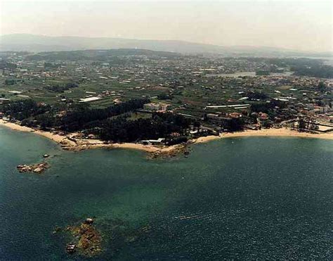 Playa A Igrexa En Vilanova De Arousa Información Mapa Y Fotos