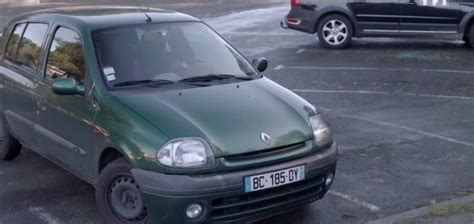 IMCDb Org 2000 Renault Clio 1 4 2 X65 In Quand Je Serai Grande