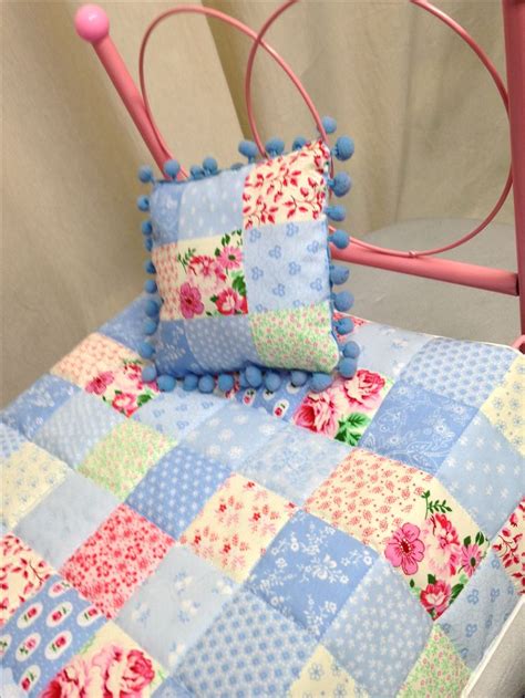 Pin By Earlene Hubert On Fabric Quilts Etc In Doll Beds Doll