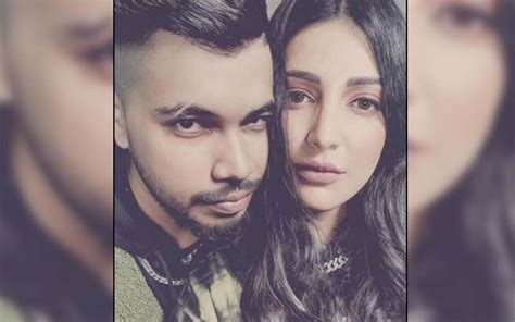 What Shruti Haasan Is Already Married To Her Beau Santanu Hazarika Heres What The Latter Has