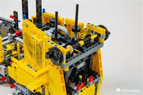 LEGO Technic 42131 Cat D11 Bulldozer - TBB Review-31 - The Brothers ...