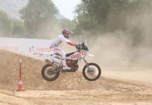 Hero Motosports Team Rally Riders Cs Santosh And Joaquim Rodrigues Gear