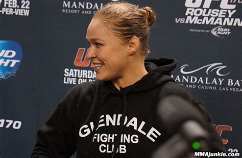 Video Ronda Rouseys Full Ufc 170 Pre Fight Media Scrum Mma Junkie