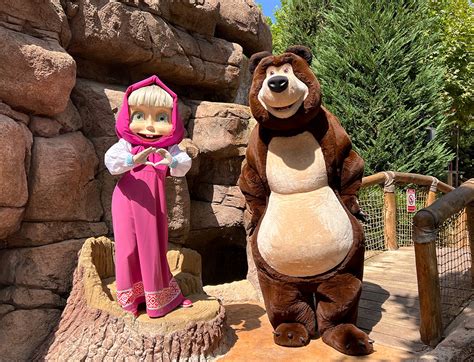 Meet And Greet Masha And The Bear