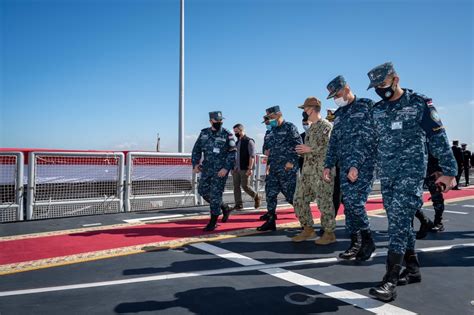 Dvids Images Vice Adm Brad Cooper Visits Alexandria Image Of