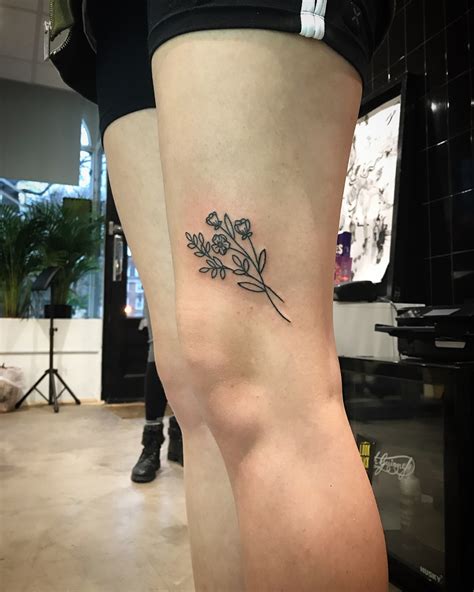 Tatuagem Feminina Na Coxa Atras Dusolapan