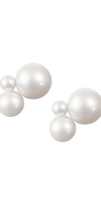 Sophie Bille Brahe White Carolina Single Earring