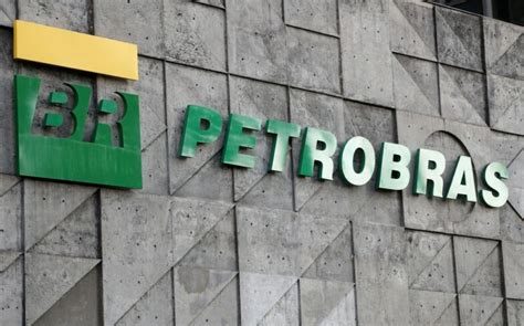 Petrobras assina contrato para venda de empresas de energia elétrica no