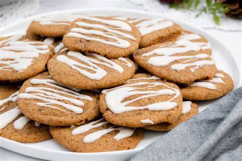 Soft Chewy Gingerbread Cookies Without Molasses Quick And Easy Baking