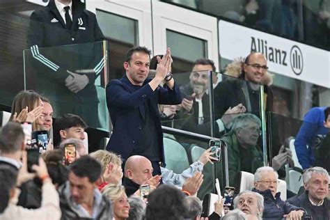 Juventus Del Piero non molla Allegri La società ci crede