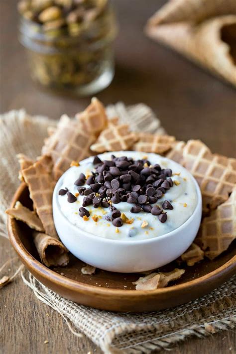 Cannoli Dip Recipe Cannoli Dip Recipe Cannoli Dip Dip Recipes Easy