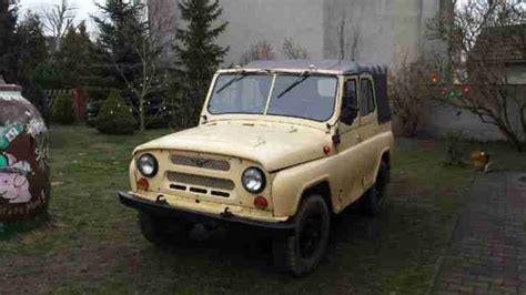 UAZ GAZ Russenjeep Topseller Oldtimer Car Group