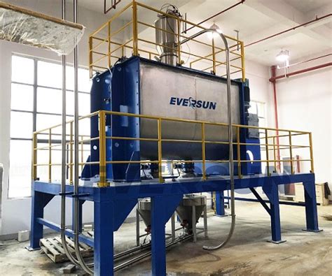 Vacuum Conveyor Streamlined Material Handling Eversun Sieving Machine