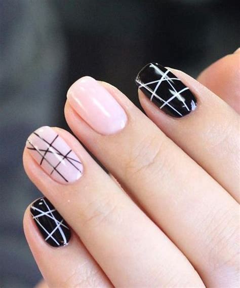 Simply Gorgeous Geometric Nails That You Can't Miss