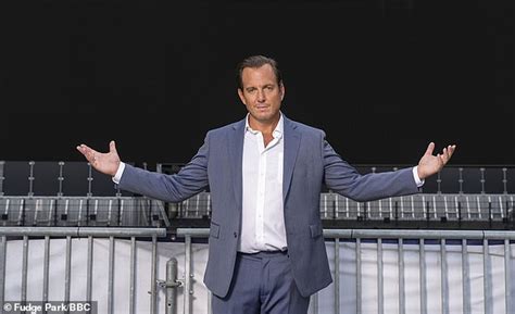 Fans Slam Daniel Ricciardos F1 Commentary Debut With Will Arnett At