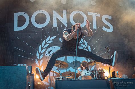 DONOTS kündigen spontanes Jubiläums Open Air an moshed net