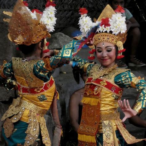 Sanggar Nusantara Dot Jakarta Sewa Baju Bali Hub