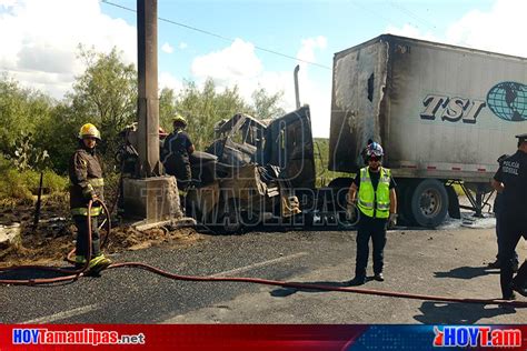 Hoy Tamaulipas Muere Calcinado Al Chocar Con Trailer En Carretera De