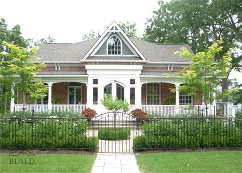 Ontario Cottage Build On William Street In Stratford Ontario Ontario