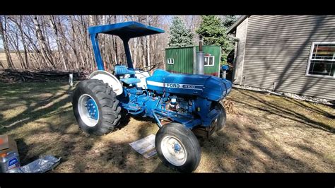 Ford 4100 Tractor Richard Schmitz Estate Youtube