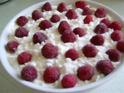 Raffaello Creme Mit Himbeeren Rezept Mit Bild Kochbar De