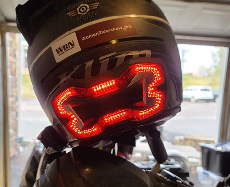 Is It Legal To Have Lights On Your Motorcycle Helmet | Reviewmotors.co