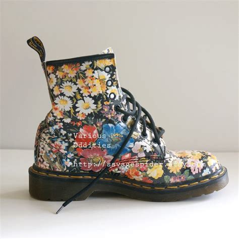 Vintage Floral Dr Doc Martens Uk 4 Usa 6 Or 6 5