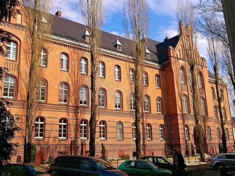 Sąd Rejonowy Atrakcje Torunia Przewodnik po Toruniu Toruń Tour