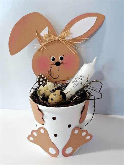 Osternester Aus Pappbechern Bemalen Und Dekorieren Ostern Geschenke