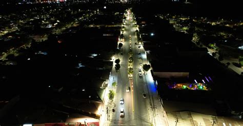 En Llay Llay instalan nuevas luminarias en céntricas avenidas Balmaceda