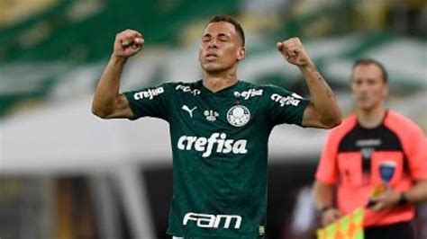 Fortaleza acerta a contratação de Breno Lopes do Palmeiras