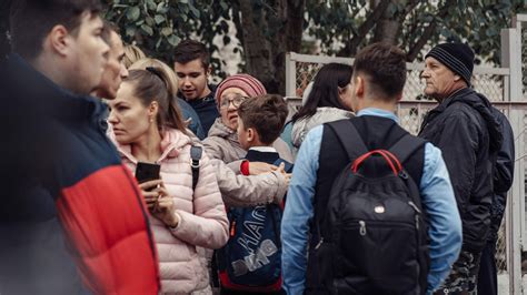 Al Menos 13 Muertos En Un Tiroteo En Una Escuela En Rusia