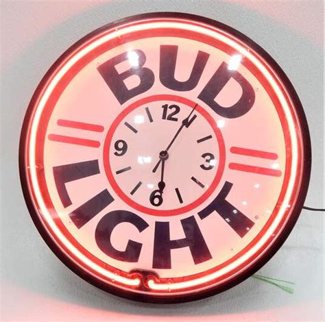 Buy The Vintage Bud Light Neon Clock Sign 20 Inch Budweiser Goodwillfinds