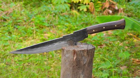 HAND MADE A THE SHARPEST HUNTING MACHETE MACHETES YouTube