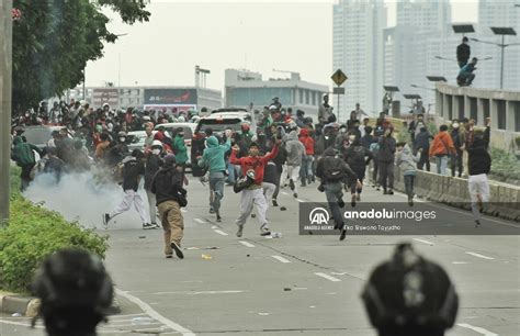 Demonstrasi Mahasiswa Tolak Perpanjangan Masa Jabatan Presiden