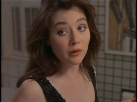 Pilot Brenda Walsh Image Fanpop