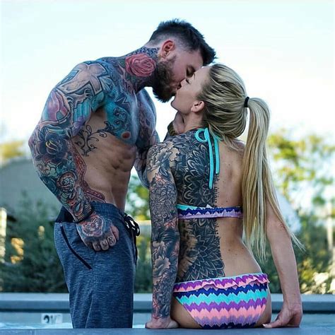 Тысяча чертей, какая татуировка! | ВКонтакте | Parejas tatuadas ...