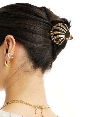 ASOS DESIGN Hair Clip Claw With Shell Design In Gold Tone ASOS